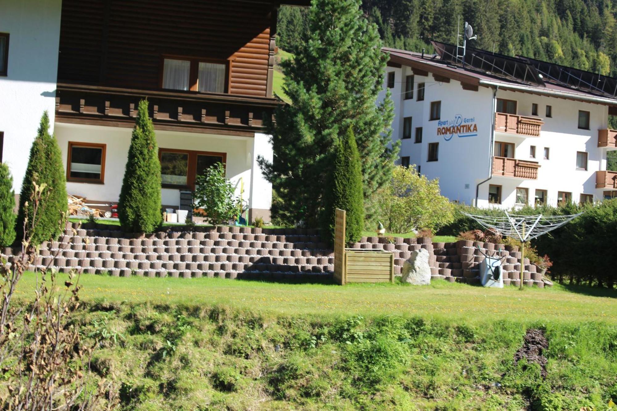 Haus Astoria Apartment Sankt Leonhard im Pitztal Exterior foto